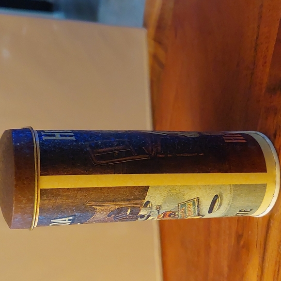 Vintage Hershey's Cocoa Collector Tin - Picture 4 of 7